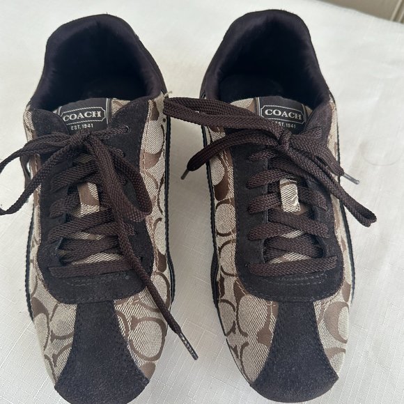 Coach Hilary Sneaker Shoe Signature Jacquard Logo sz 7 - Picture 3 of 9